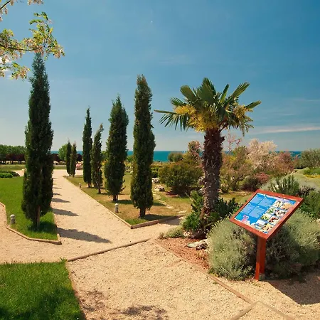 Park - Roan Parque de Campismo Umago